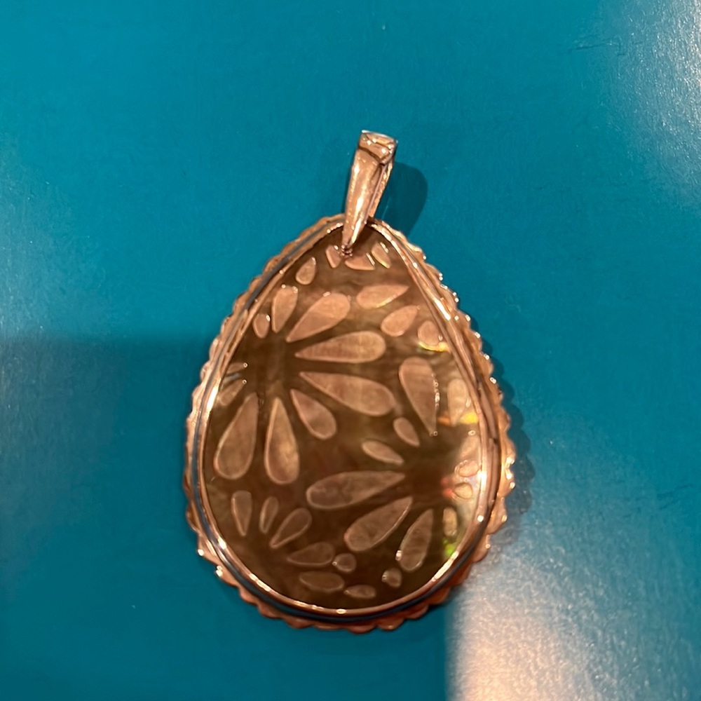 Silpada Pendent Sterling Silver .925 W/Etched Bla… - image 1